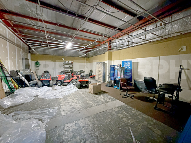 Suite 2 - Warehouse