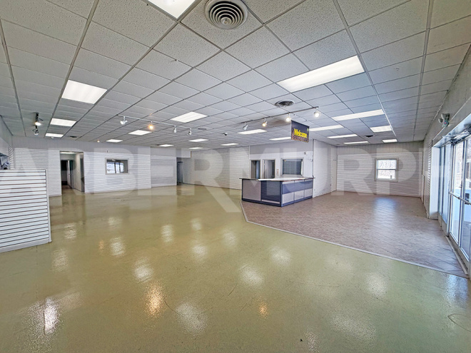 Building 1 - Showroom