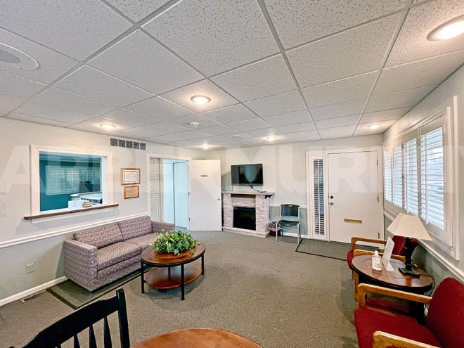 Main Level - waiting room