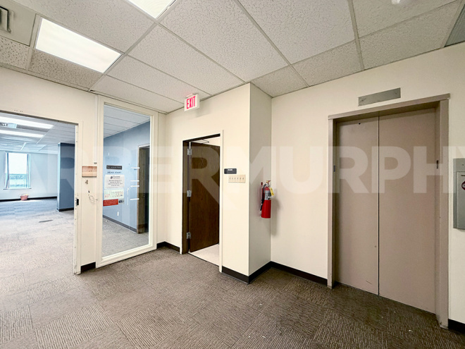 Suite 3 - Entrance
