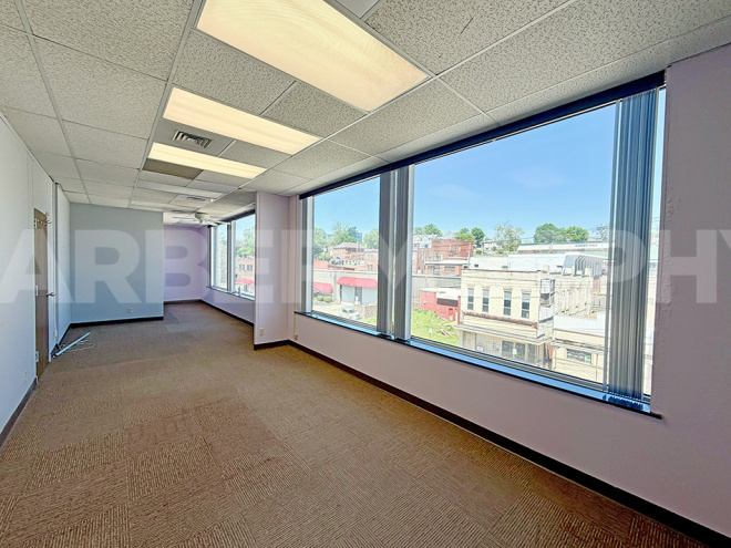 Suite 3 - Conference Room