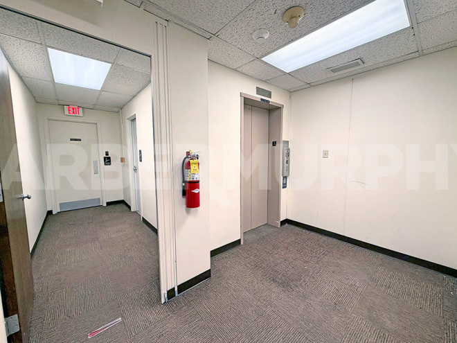 Suite 2 - Entrance