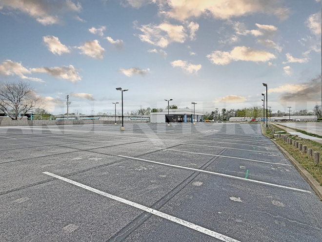 Exterior Lot