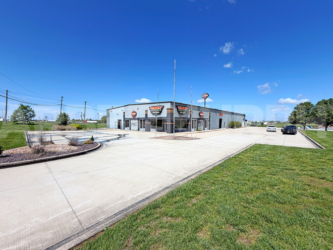 Exterior Parking