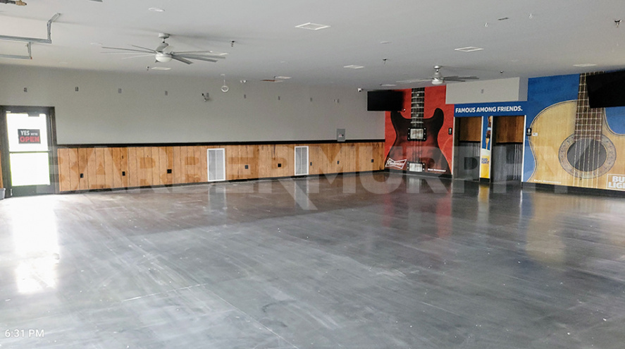 Open Seating Area