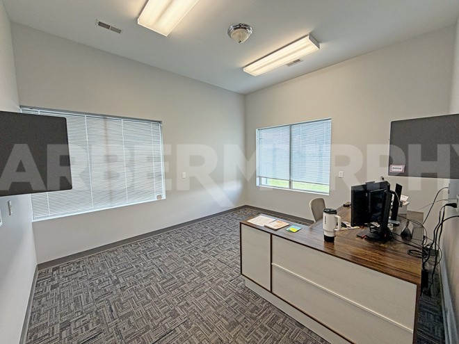 Suite 4 - Office
