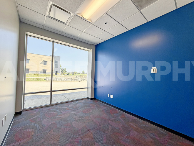 Suite B - Office