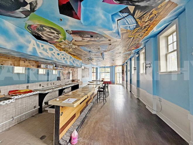 Suite 1900 - Dining Bar
