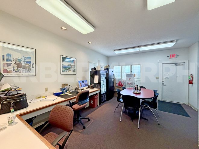 Back Office