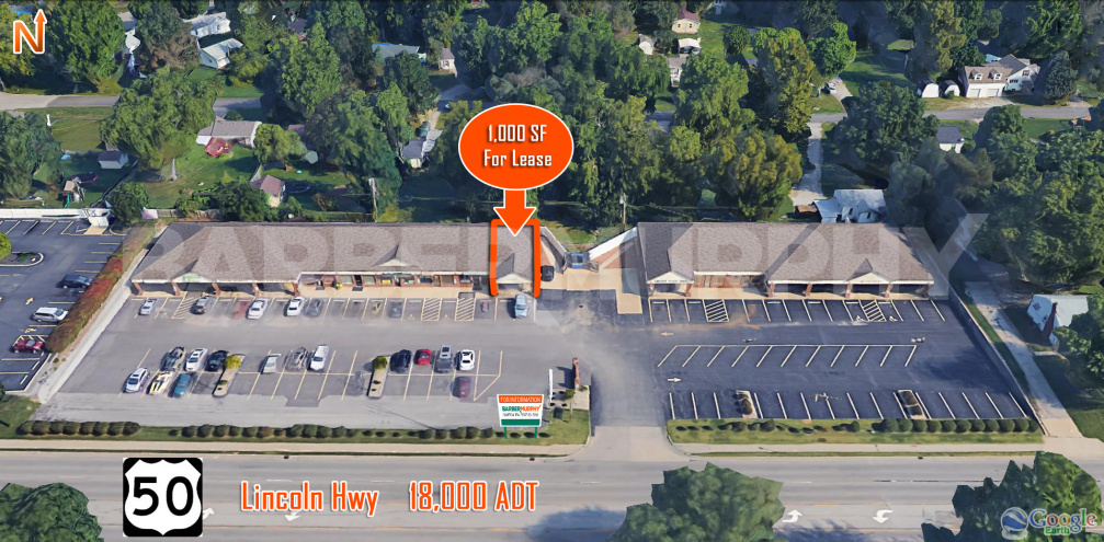 Close Aerial of 815 Lincoln Highway, Fairview Heights, Illinois