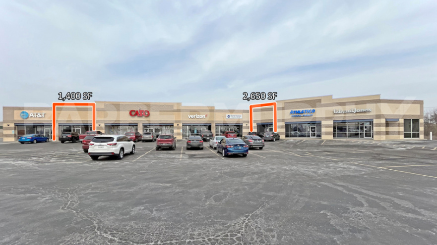 Exterior Image of Highland Crossing Shopping Center, Office, Retail Space for Lease