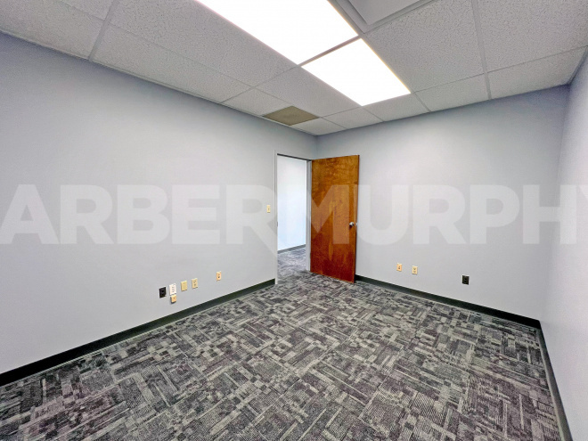 Suite 7/8B Office