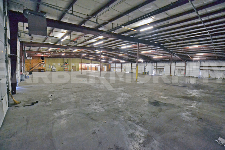 Suite D: 16,800 SF Warehouse Space 