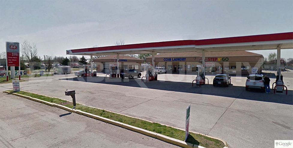 Image of Building with Restaurant / Retail space for Lease at I-270 / IL Route 3 Interchange in Granite City, IL (Metro East of St. Louis MSA)