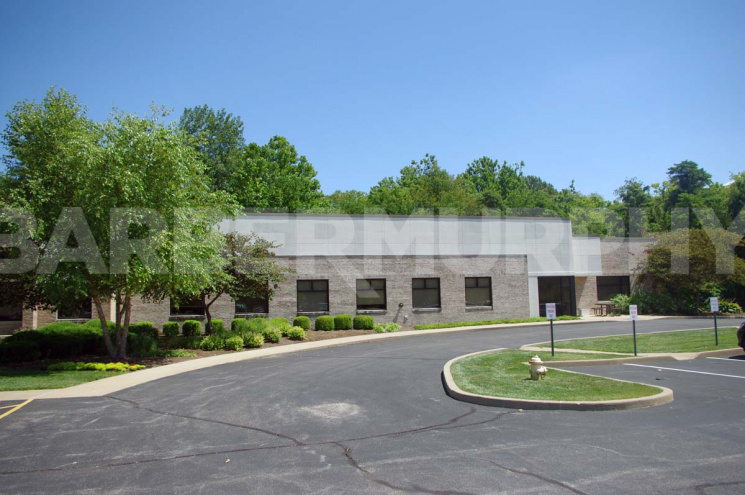 Exterior Image of Building in Medical Office Complex for Sale at 4000 N Illinois St., Swansea, IL